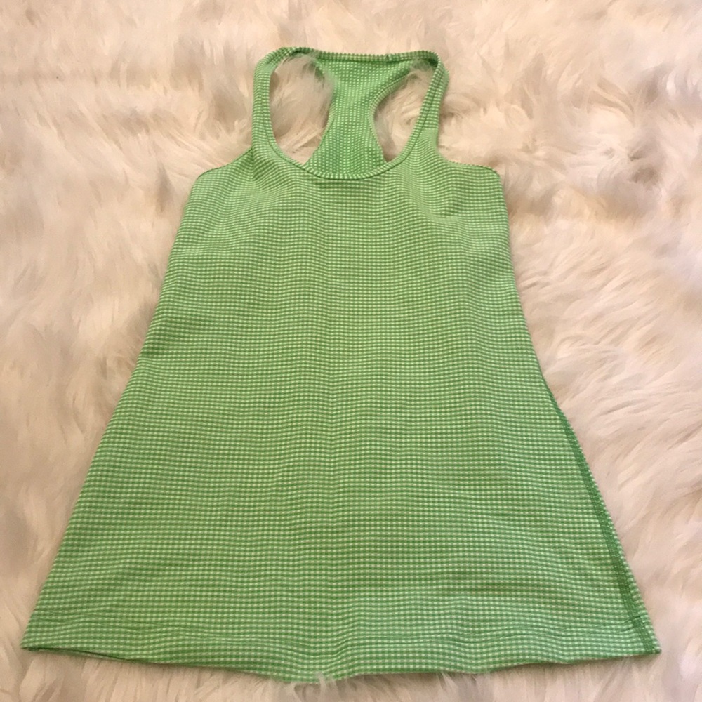 Lululemon tank